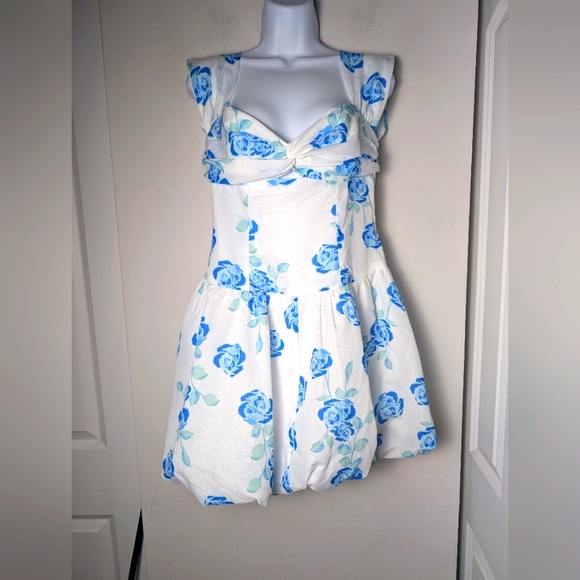 Angel Biba Dresses & Skirts - Angel Biba Dress Bubble Hem White Blue Floral Mini Dress Sz M new